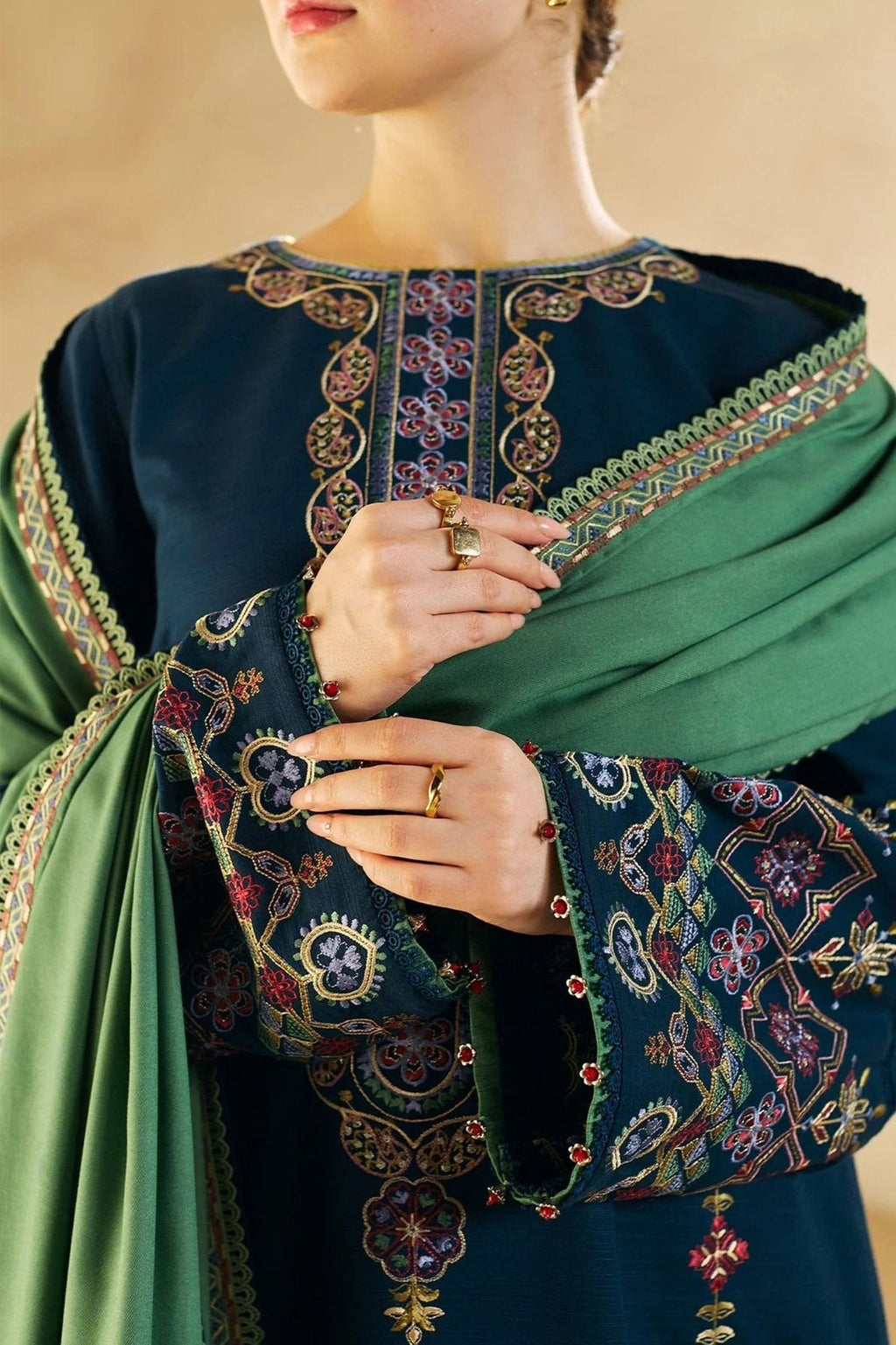 LAWN 3 PIECE EMBROIDERY 🪡 EID COLLECTION